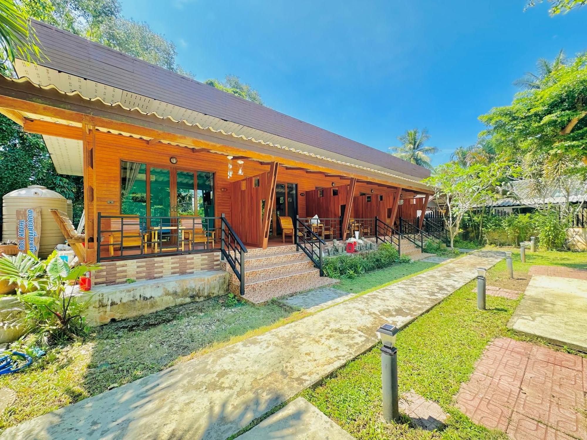Aow Thai Homestay Ban Hin Dam Zewnętrze zdjęcie